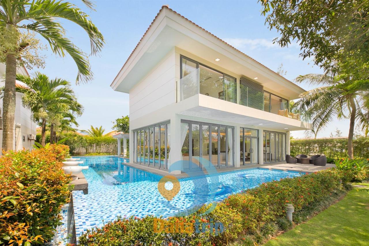 Deluxe Ocean Villa Along The Beach Da Nang Exteriör bild