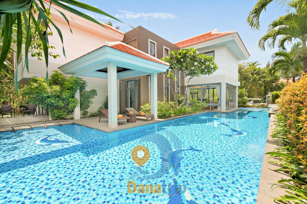 Deluxe Ocean Villa Along The Beach Da Nang Exteriör bild