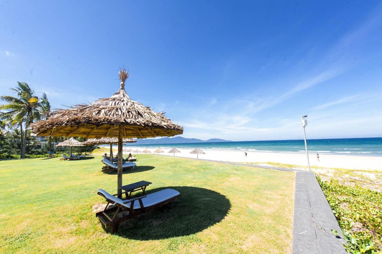 Deluxe Ocean Villa Along The Beach Da Nang Exteriör bild
